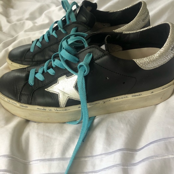 Golden Goose Sneakers - Picture 2 of 8